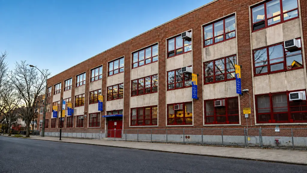 Aluminum windows installed by DSG Builders along the elevation of PS 249K, a Brooklyn public school